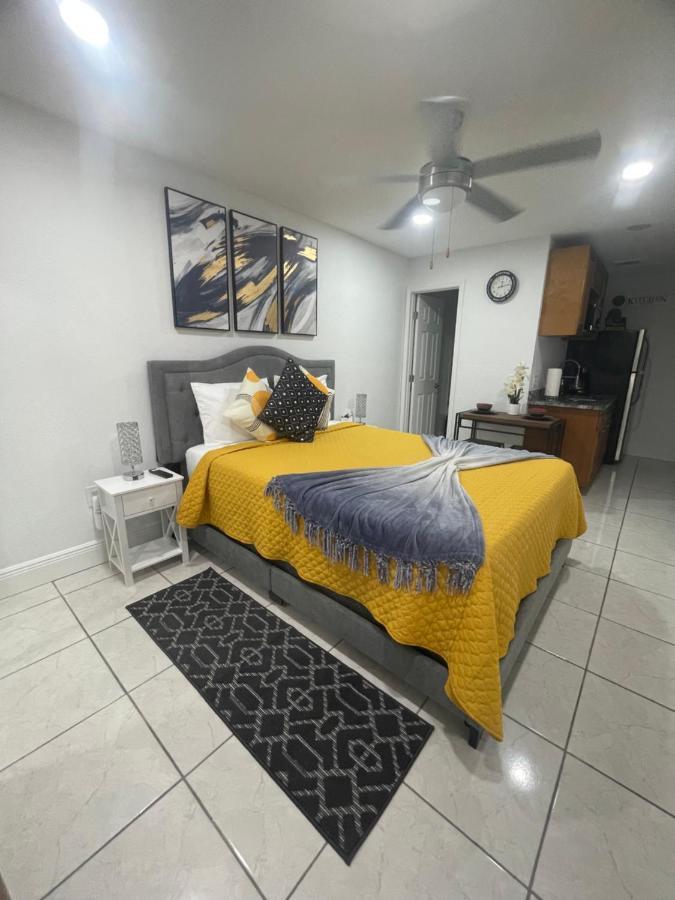 Tranquilo Y Fantastico Apartamento Cerca De Playas Y Areopuerto Tampa Bagian luar foto
