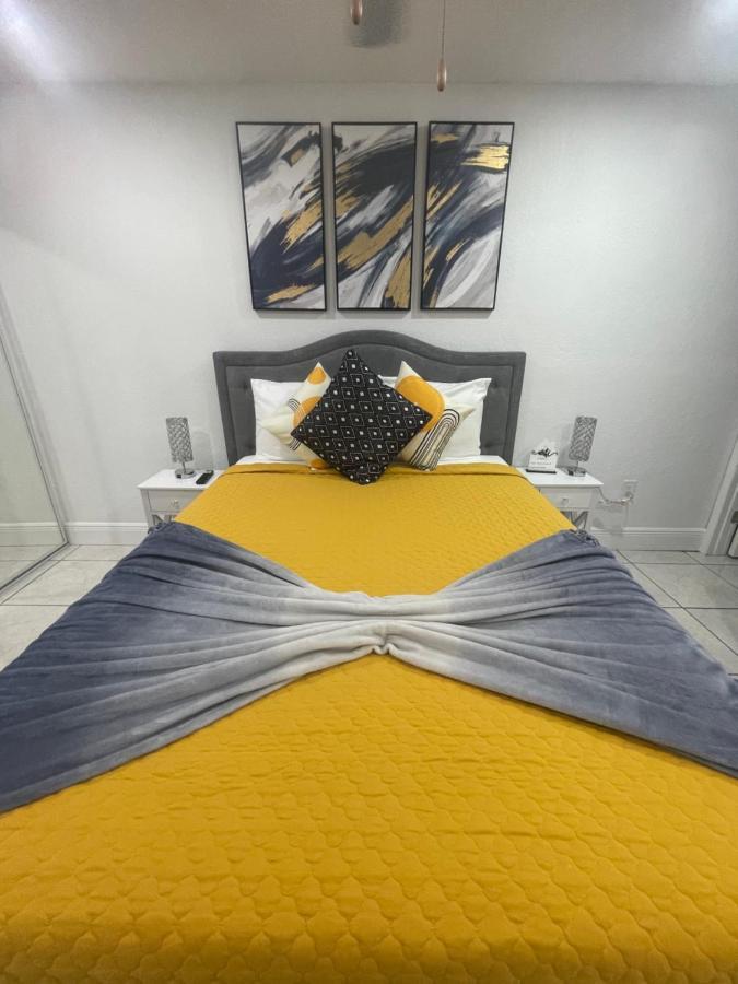 Tranquilo Y Fantastico Apartamento Cerca De Playas Y Areopuerto Tampa Bagian luar foto