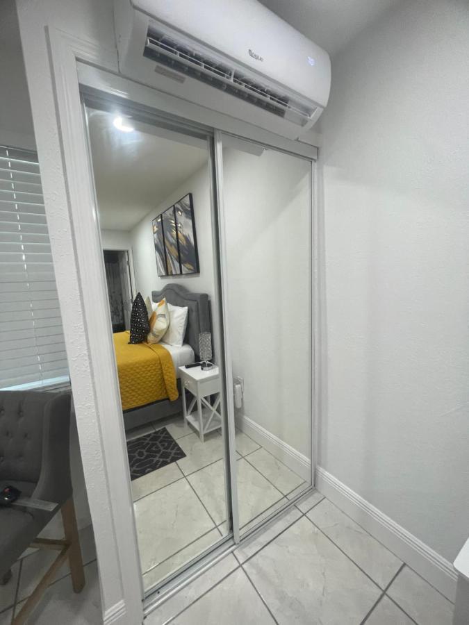Tranquilo Y Fantastico Apartamento Cerca De Playas Y Areopuerto Tampa Bagian luar foto